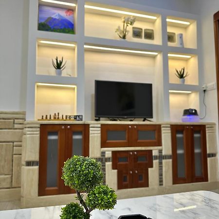 Sea View Apartament. Luxury Area In Durres Beach. Lägenhet Exteriör bild
