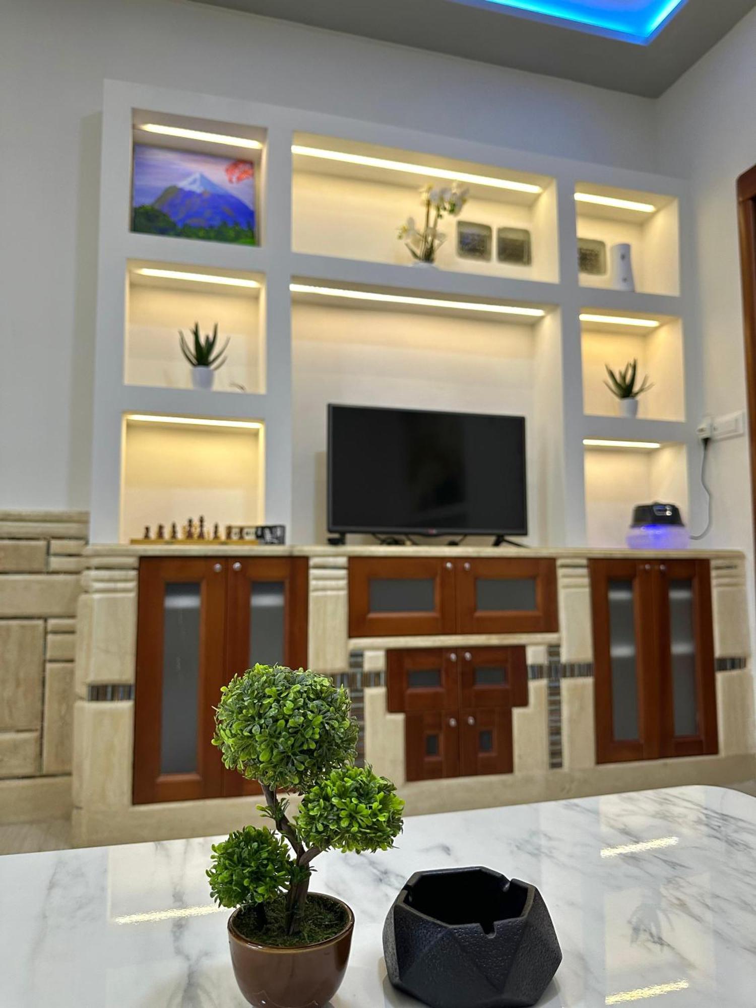 Sea View Apartament. Luxury Area In Durres Beach. Lägenhet Exteriör bild
