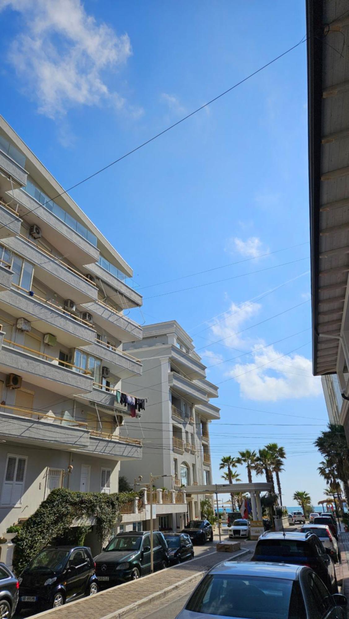 Sea View Apartament. Luxury Area In Durres Beach. Lägenhet Exteriör bild